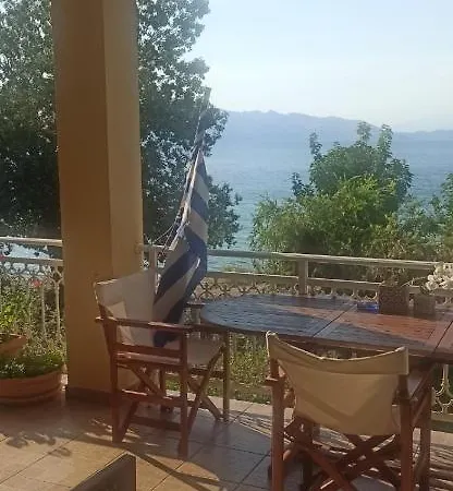 Maria Rosa - - Koutsoubri Evia Agriovotano